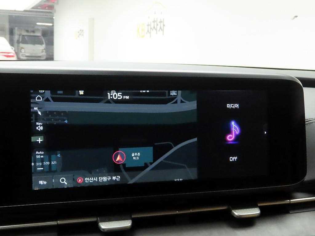 KIA Carnival - Vista 9