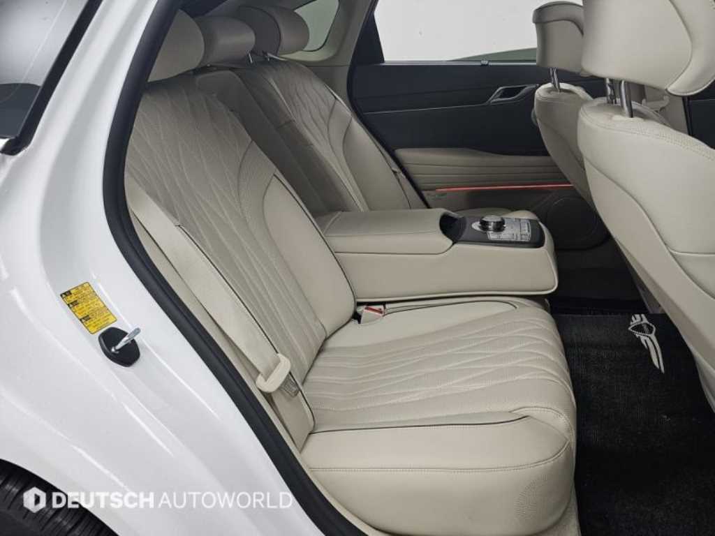 Genesis G80 2025 Blanco - Importación desde Corea - HF Imports Iquique - Foto 13