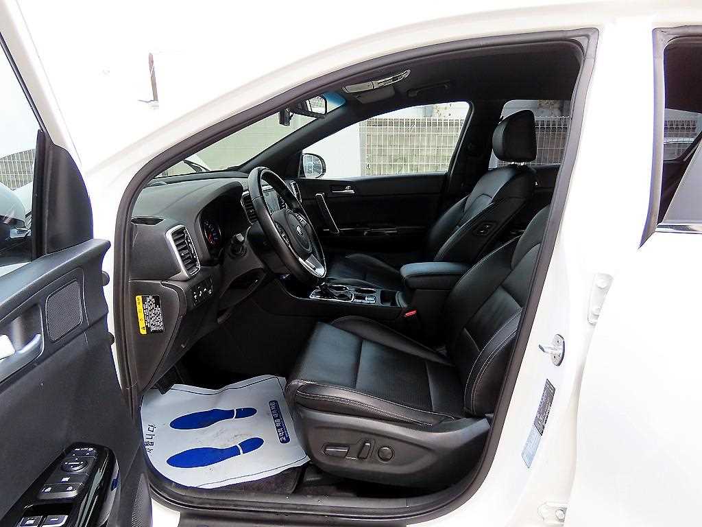 KIA Sportage - Vista 5