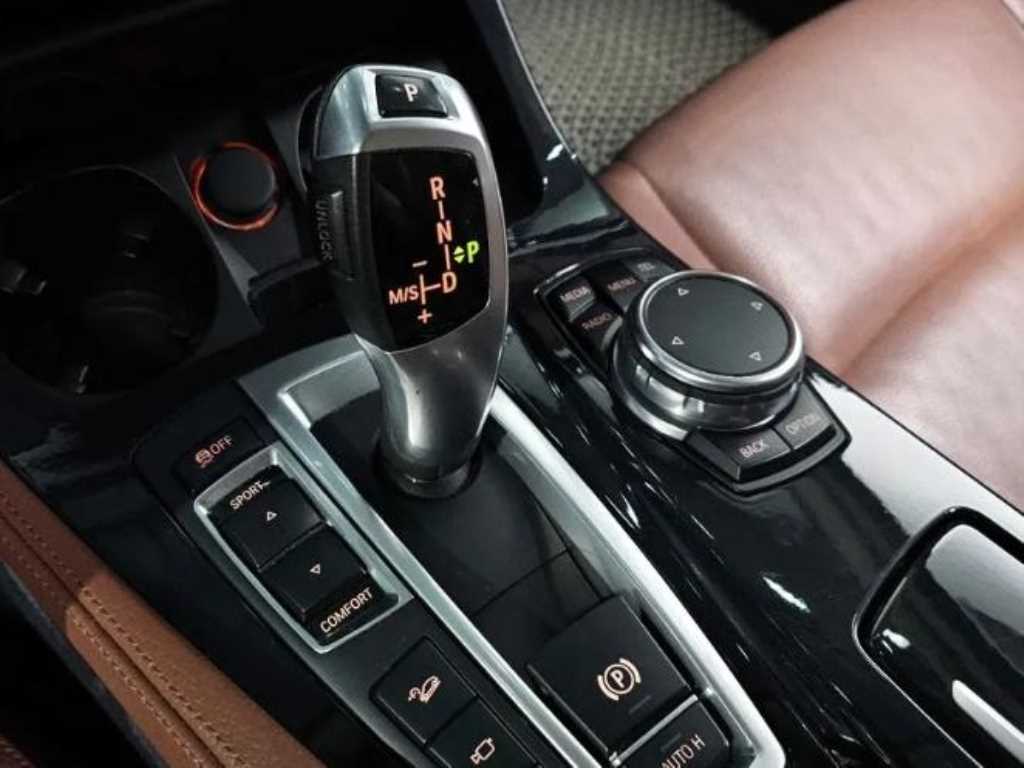 BMW 5 Series 2016 - Importación desde Corea - HF Imports Iquique - Foto 17