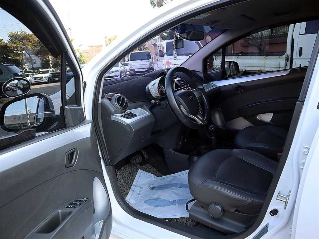 Chevrolet Spark - Vista 6