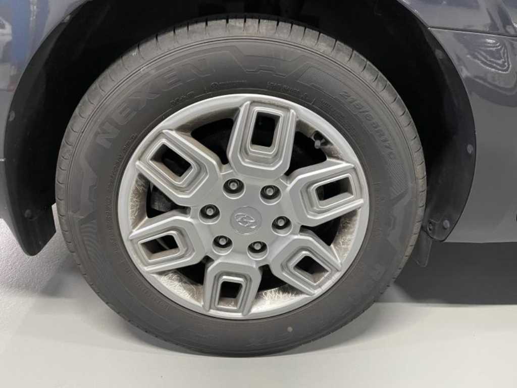 HYUNDAI Staria - Vista 6