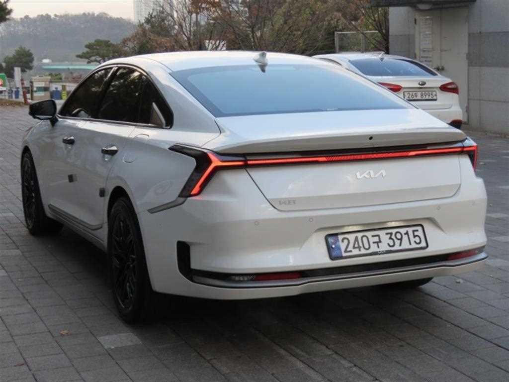 KIA K8 - Vista 4