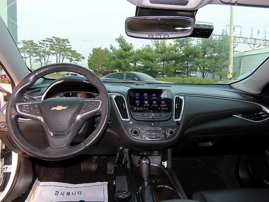 Chevrolet Malibu - Vista 7