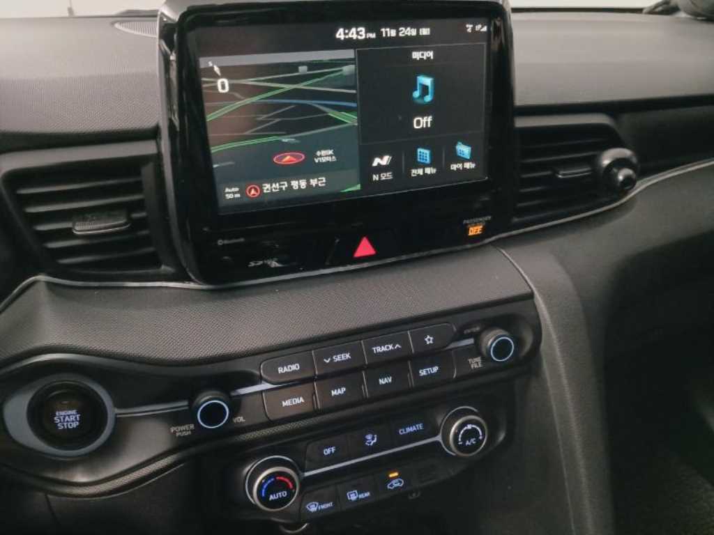 HYUNDAI Veloster 2019 skyblue - Importación desde Corea - HF Imports Iquique - Foto 13