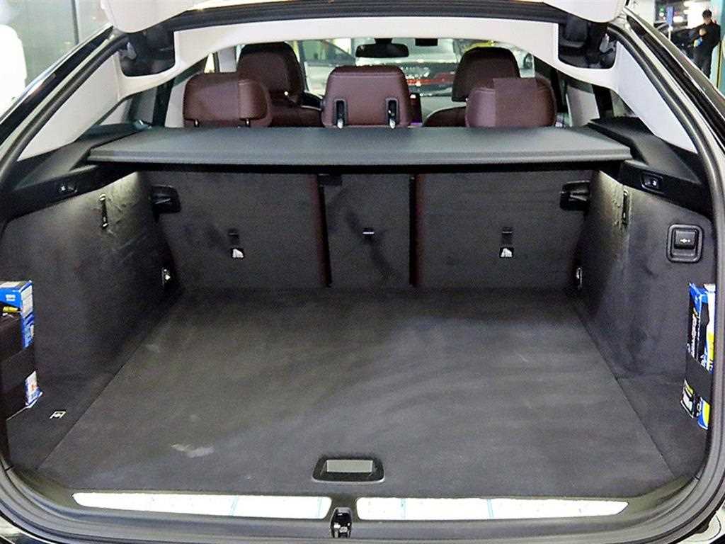 BMW Gran Turismo 2023 Negro - Importación desde Corea - HF Imports Iquique - Foto 16