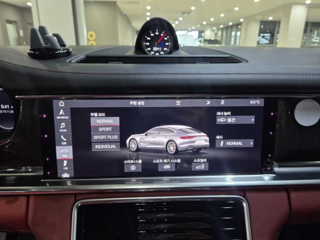 Porsche Panamera - Vista 9