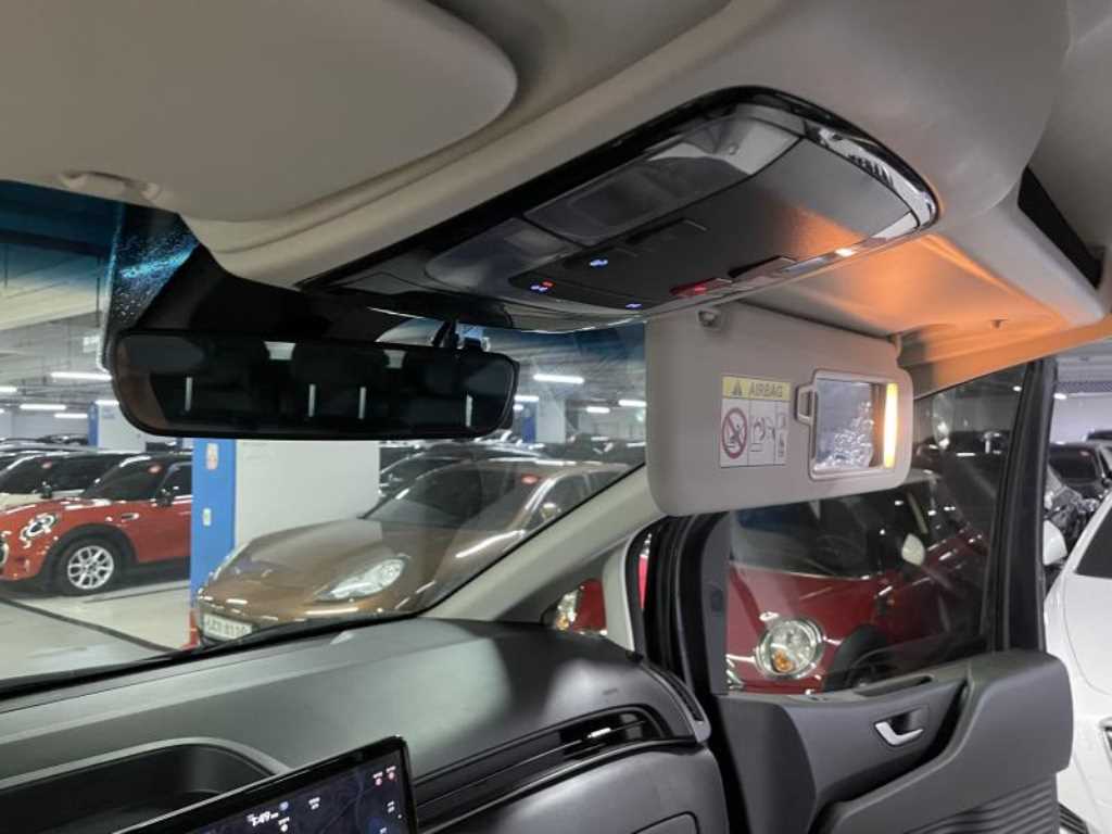 HYUNDAI Staria 2022 Gris - Importación desde Corea - HF Imports Iquique - Foto 15