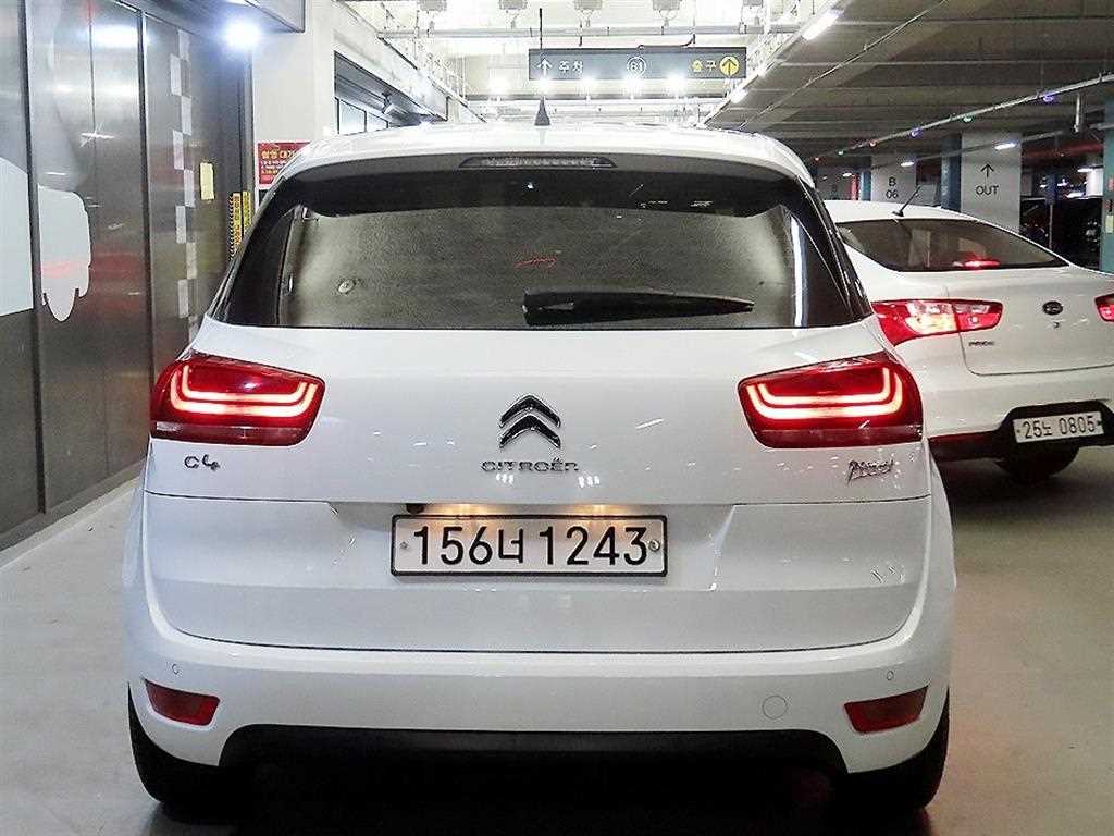 Citroen C4 - Vista 5