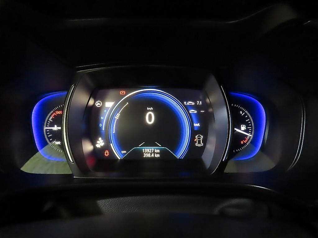 SAMSUNG QM6 - Vista 9