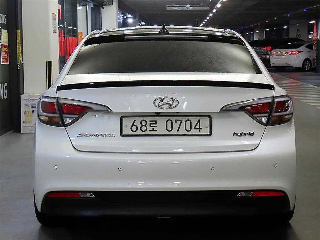 HYUNDAI Sonata - Vista 5