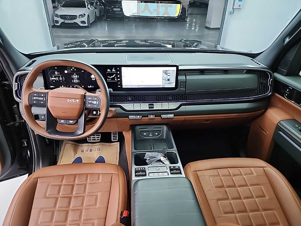 KIA Tasman - Vista 7