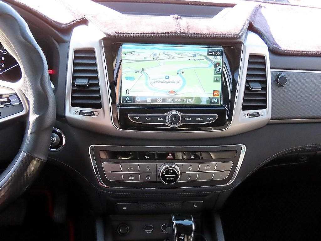 Ssangyong Rexton - Vista 11