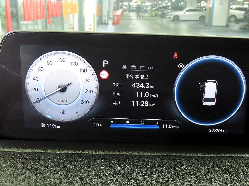 HYUNDAI Staria - Vista 10