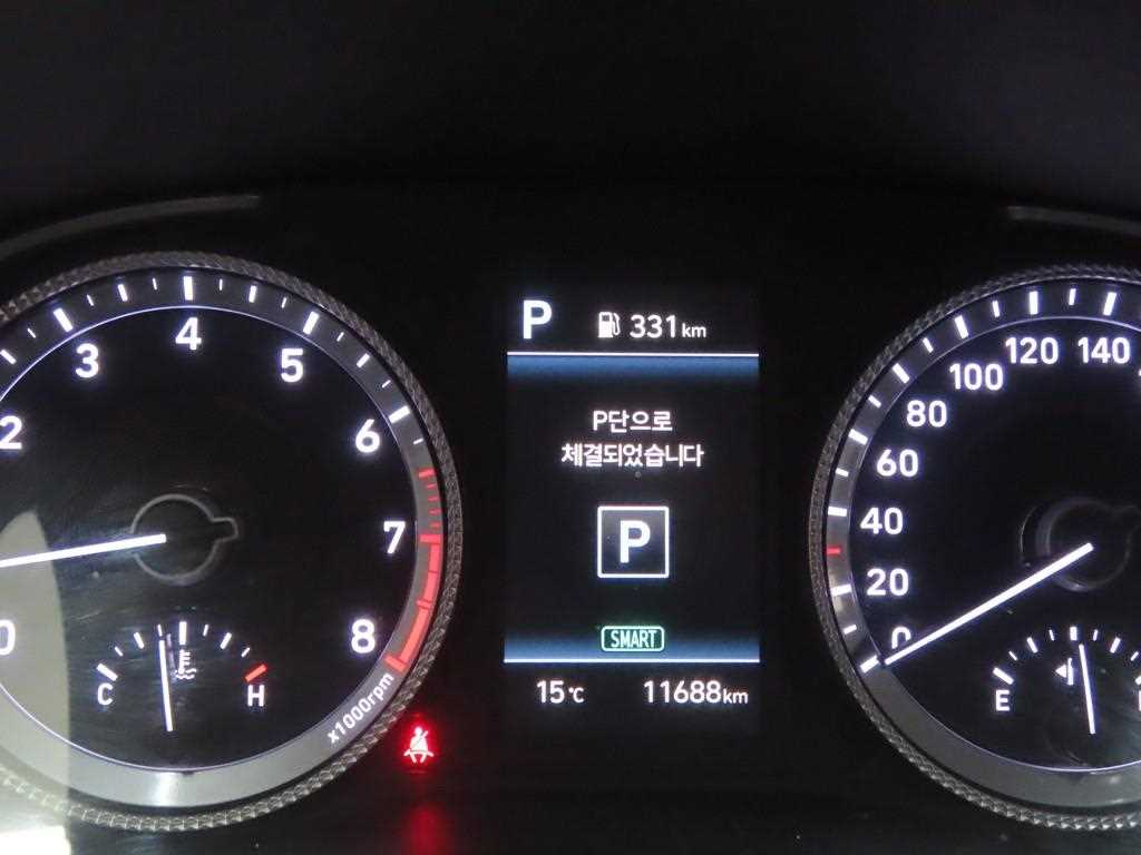 HYUNDAI Sonata - Vista 8