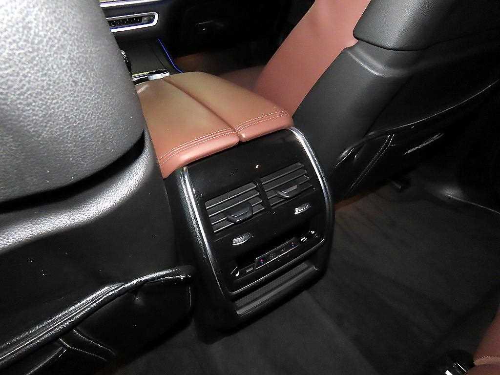 BMW X5 2023 Negro - Importación desde Corea - HF Imports Iquique - Foto 14