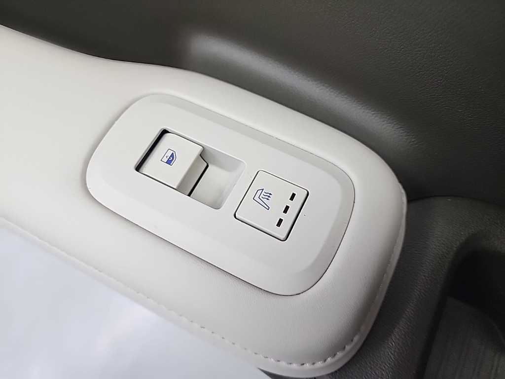 HYUNDAI Santa Fe 2024 Blanco - Importación desde Corea - HF Imports Iquique - Foto 14