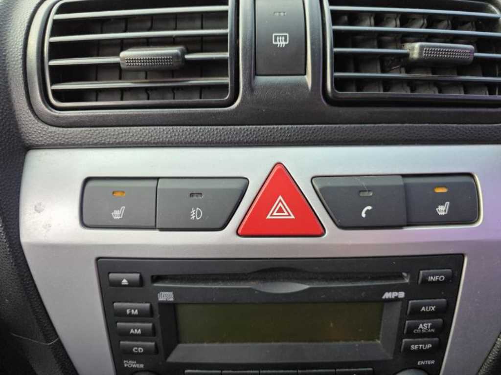 KIA Morning - Vista 11