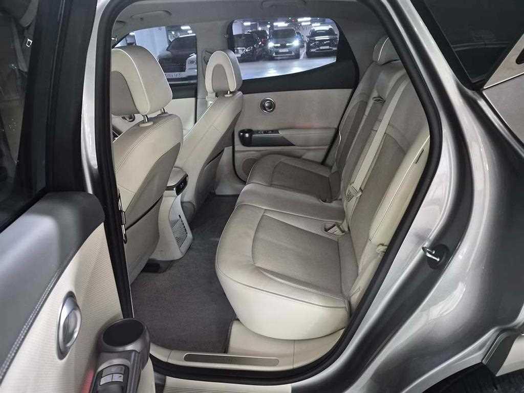 Genesis GV60 - Vista 7