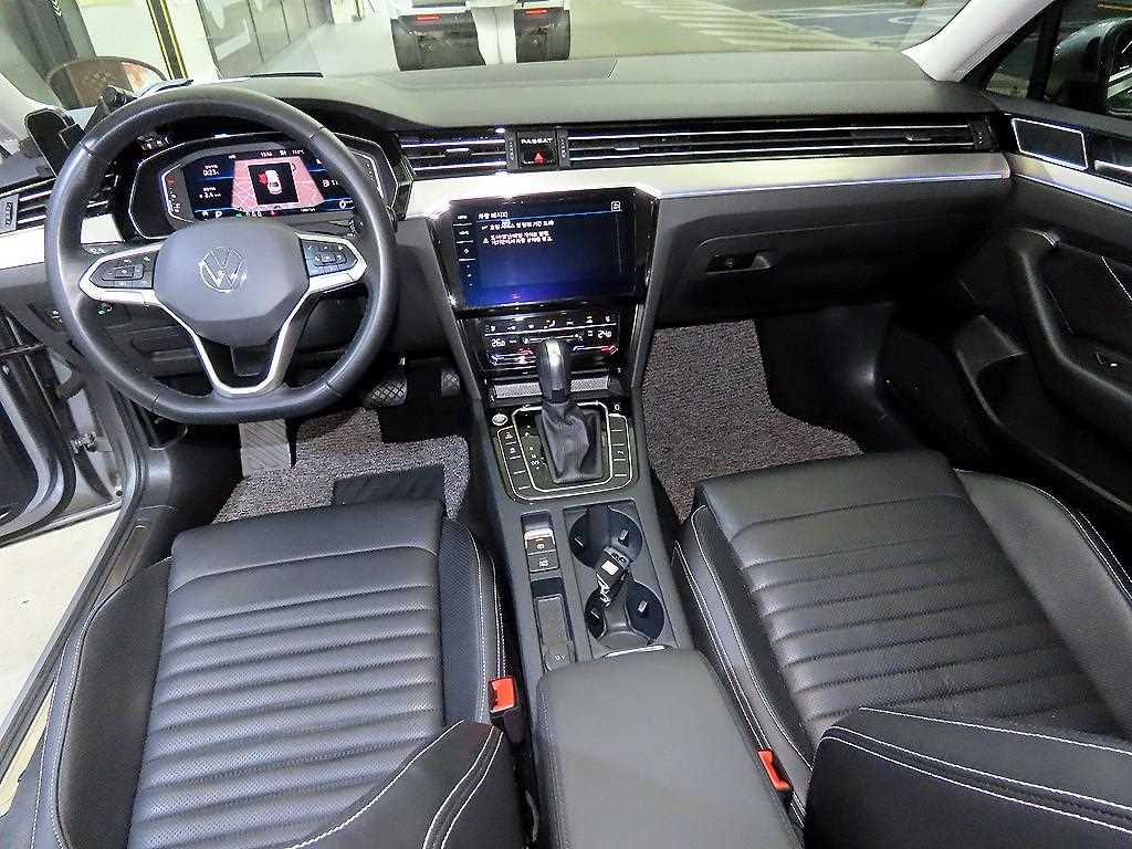 Volkswagen Passat - Vista 10