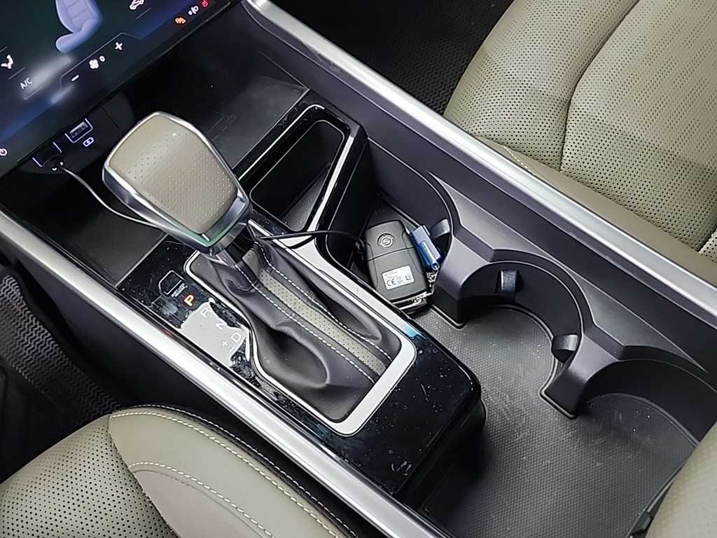 Ssangyong Torres - Vista 8