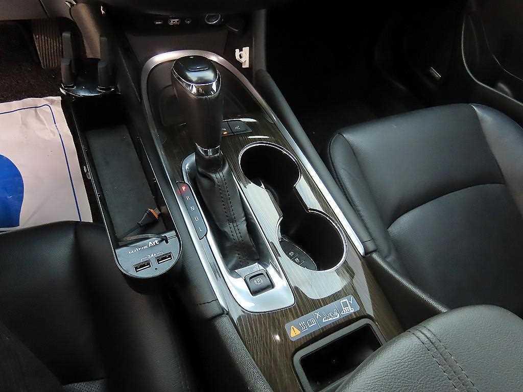 Chevrolet Malibu - Vista 10