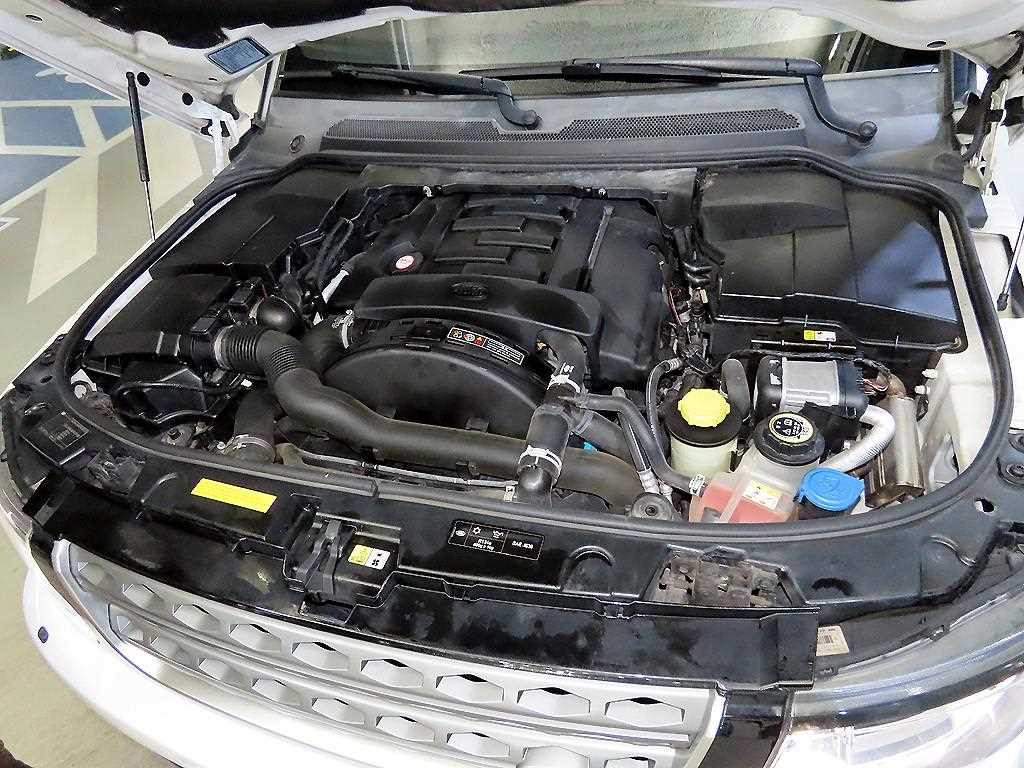 Land Rover Discovery 2015 Blanco - Importación desde Corea - HF Imports Iquique - Foto 19