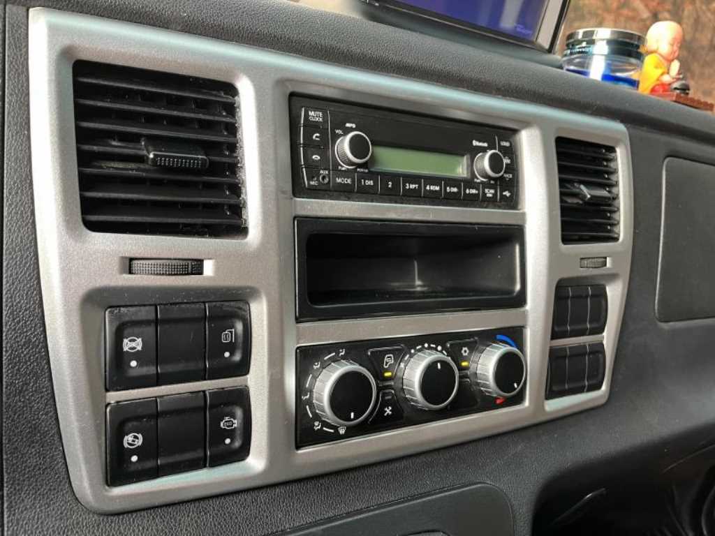 medium and large cargo truck 2022 Blanco - Importación desde Corea - HF Imports Iquique - Foto 14