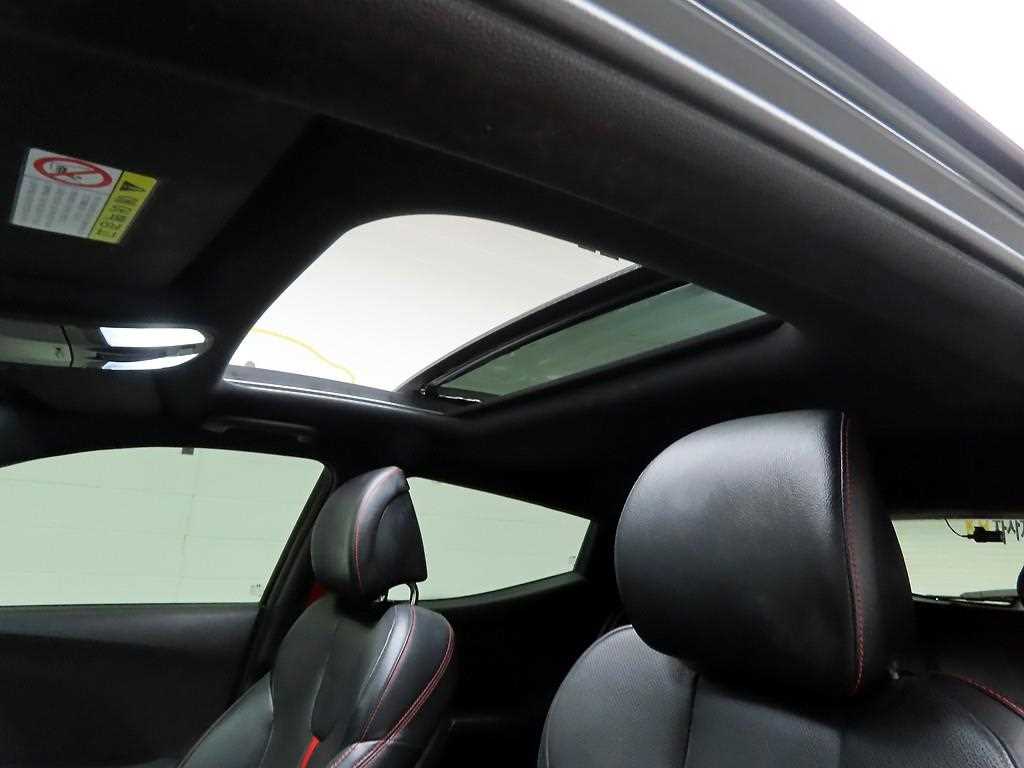 HYUNDAI Veloster 2019 Negro - Importación desde Corea - HF Imports Iquique - Foto 17