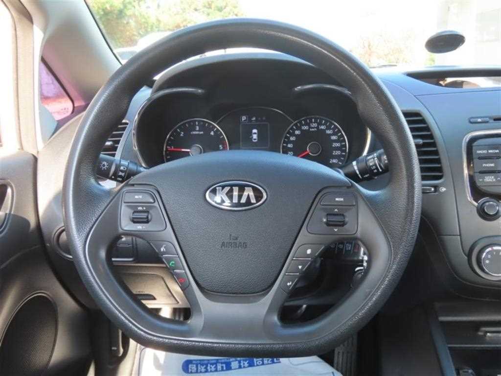 KIA K3 2017 - Importación desde Corea - HF Imports Iquique - Foto 17