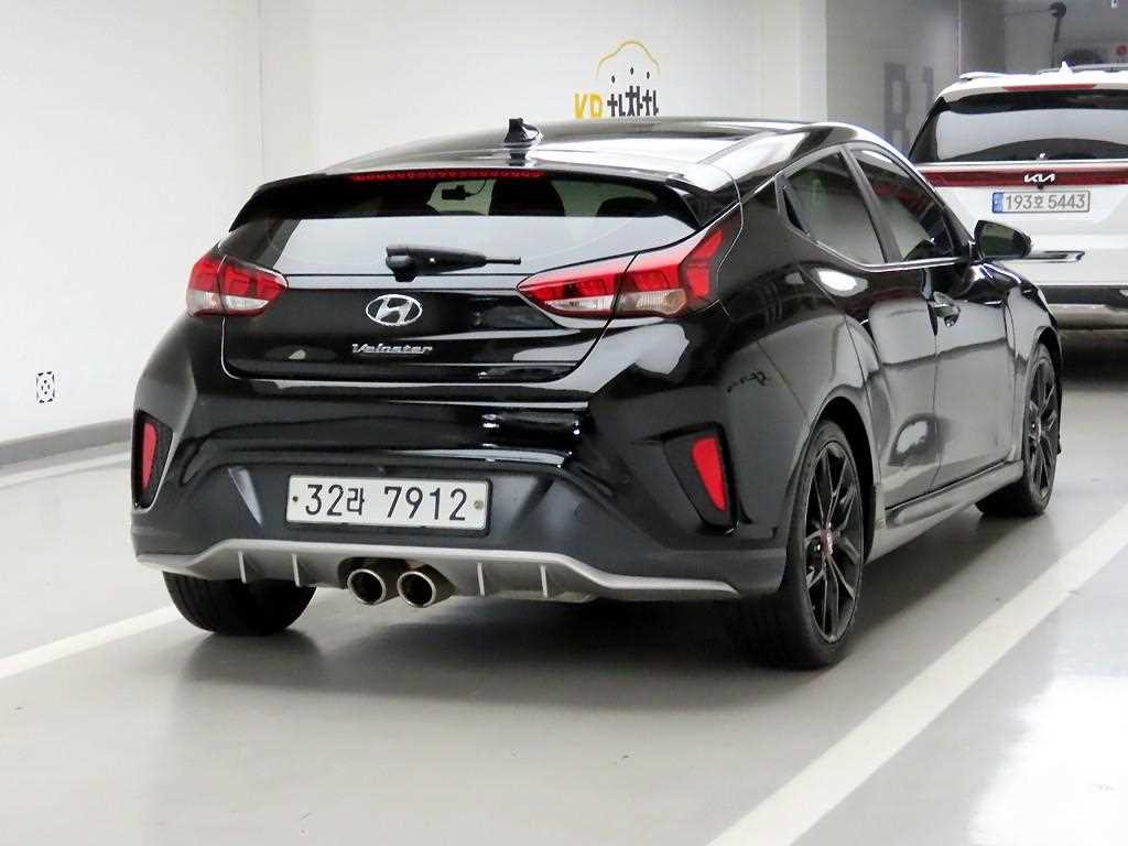HYUNDAI Veloster - Vista 4