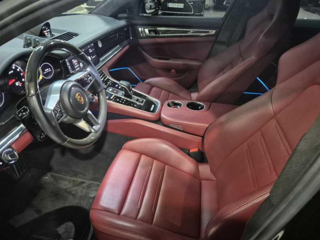 Porsche Panamera - Vista 5