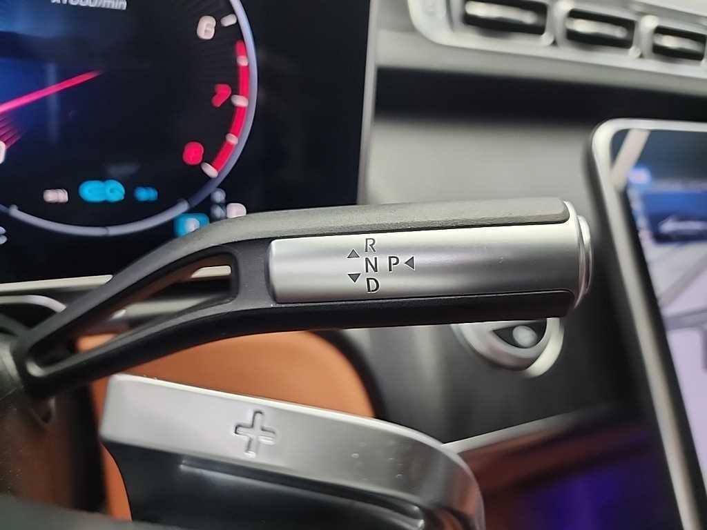 Mercedes Benz S Class - Vista 8