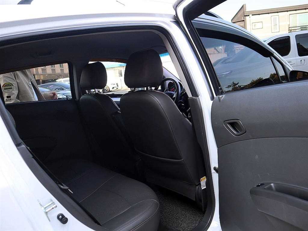 Chevrolet Spark 2014 Blanco - Importación desde Corea - HF Imports Iquique - Foto 14