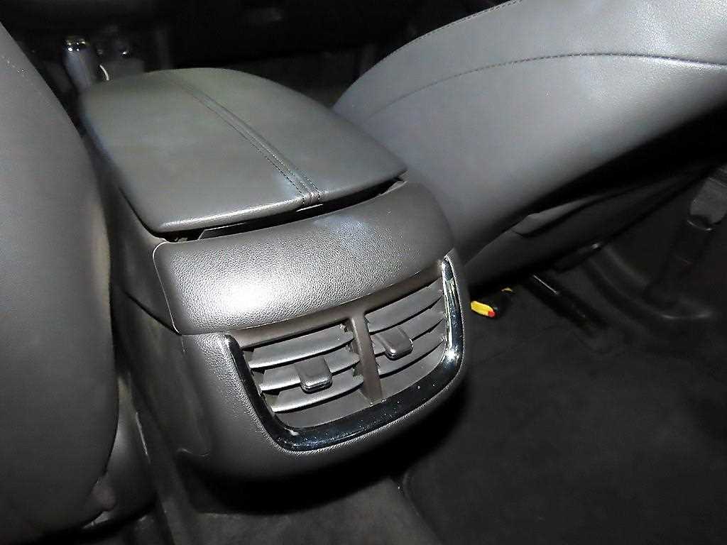 Chevrolet Malibu 2019 Negro - Importación desde Corea - HF Imports Iquique - Foto 16