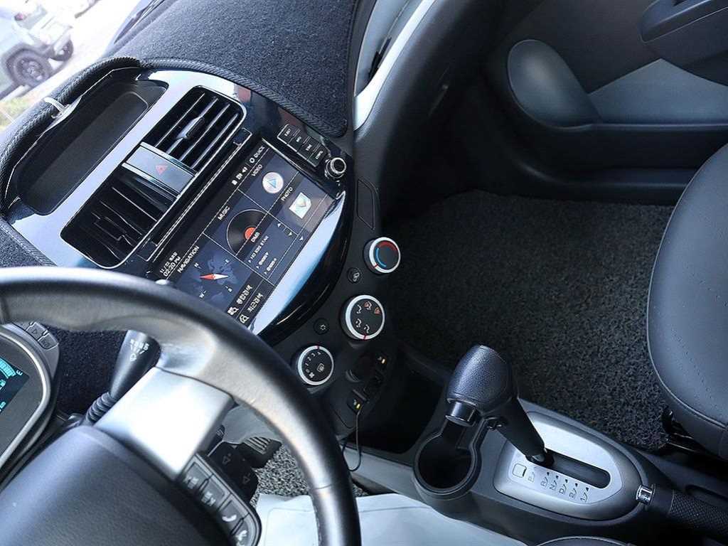 Chevrolet Spark - Vista 10