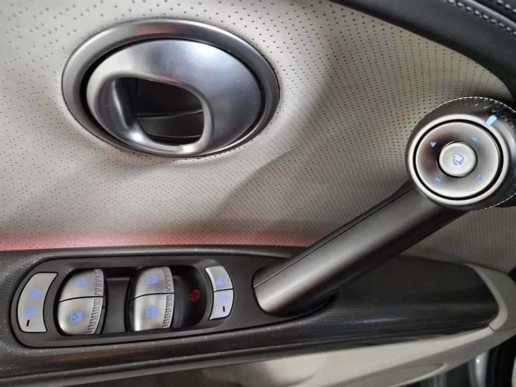 Genesis GV60 - Vista 11