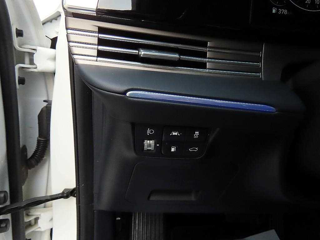 HYUNDAI Grandeur - Vista 12