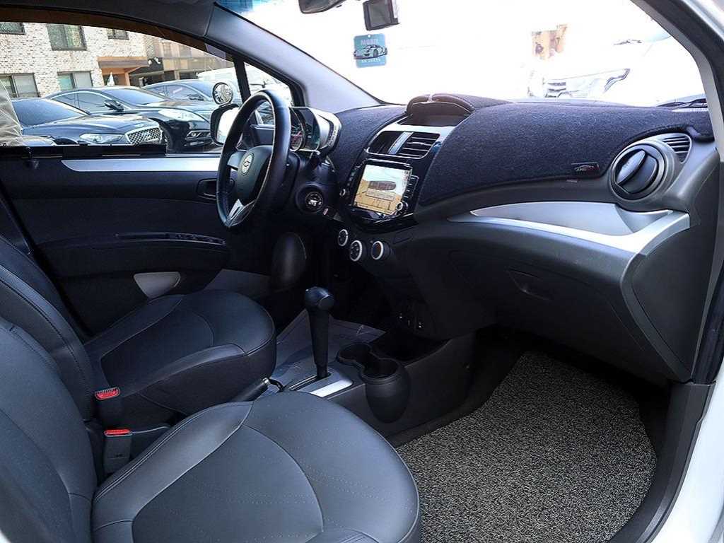 Chevrolet Spark 2014 Blanco - Importación desde Corea - HF Imports Iquique - Foto 13