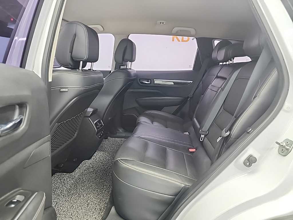 SAMSUNG QM6 - Vista 12