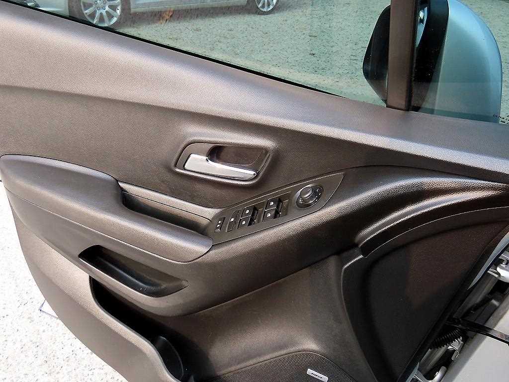 Chevrolet Trax - Vista 11