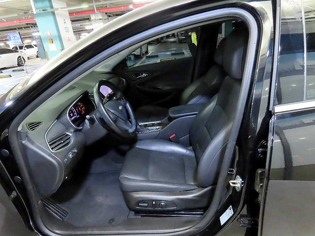 Chevrolet Malibu - Vista 6