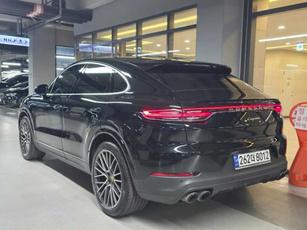 Porsche Cayenne - Vista 4