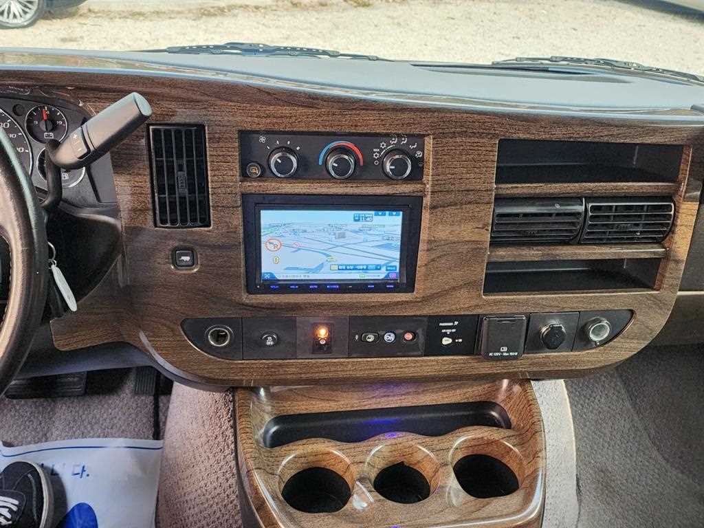 Chevrolet Express van 2015 Azul - Importación desde Corea - HF Imports Iquique - Foto 16