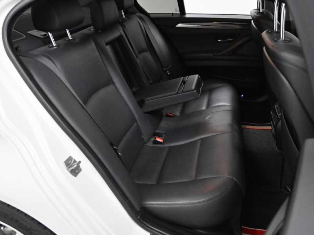 BMW 5 Series - Vista 12