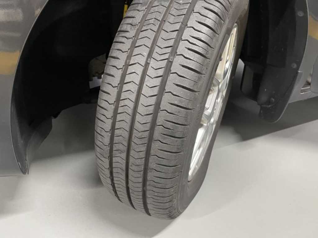 HYUNDAI Staria - Vista 7