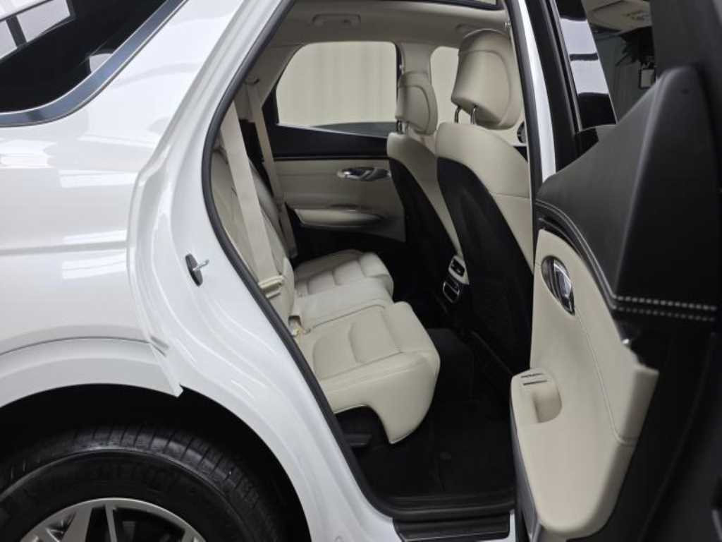 Genesis GV70 - Vista 12