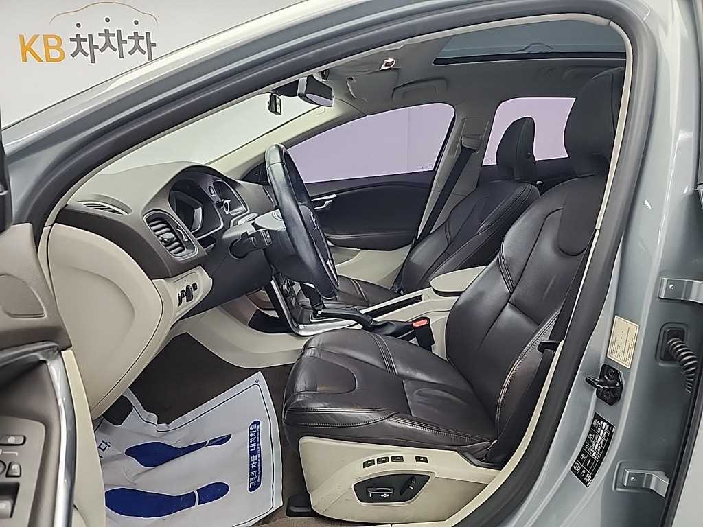 Volvo V40 - Vista 11