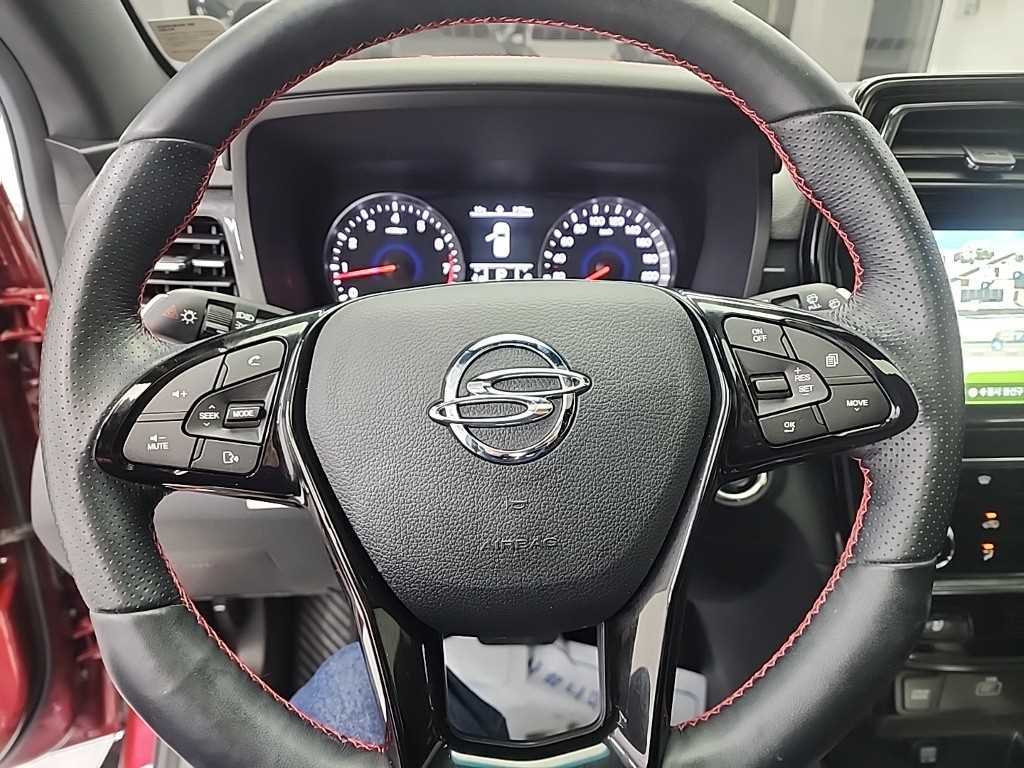 Ssangyong Tivoli - Vista 9