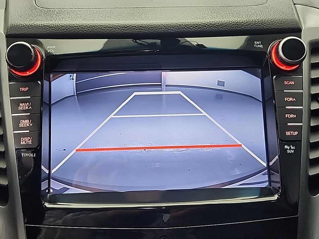 Ssangyong Tivoli 2018 Plateado - Importación desde Corea - HF Imports Iquique - Foto 15